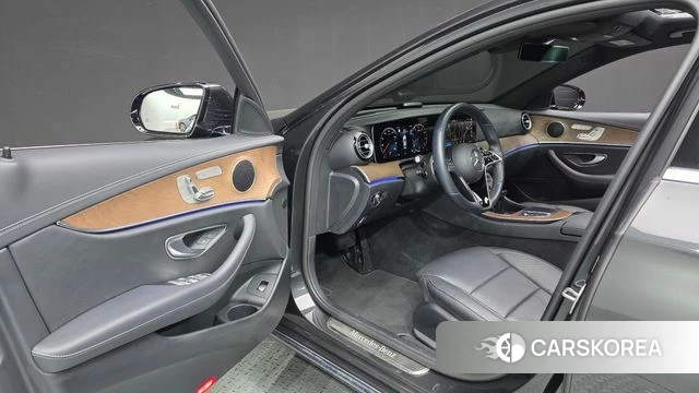 Mercedes-Benz E-Class W213 id 4470051 из Кореи 32