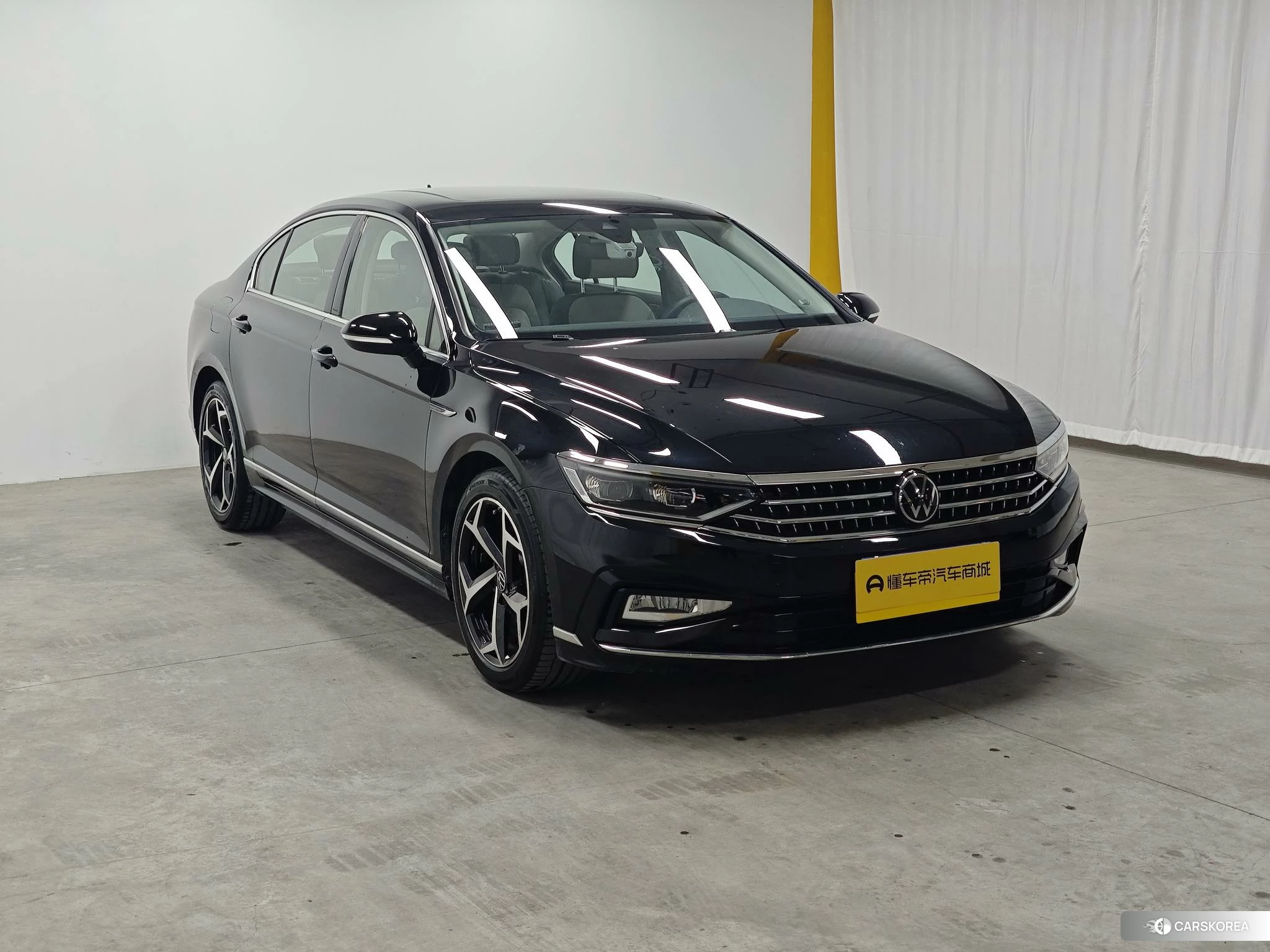 Volkswagen Magotan id 4513485 из Китая 20