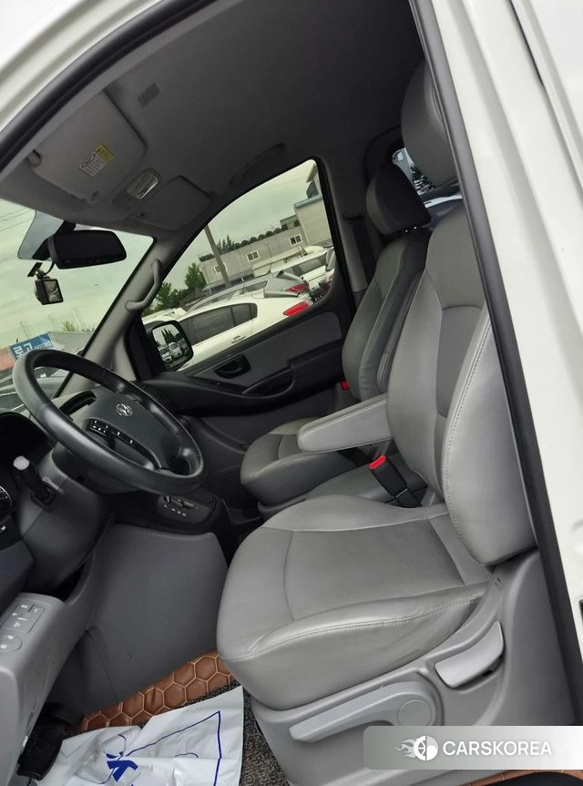 Hyundai The New Grand Starex id 4689195 из Кореи 15
