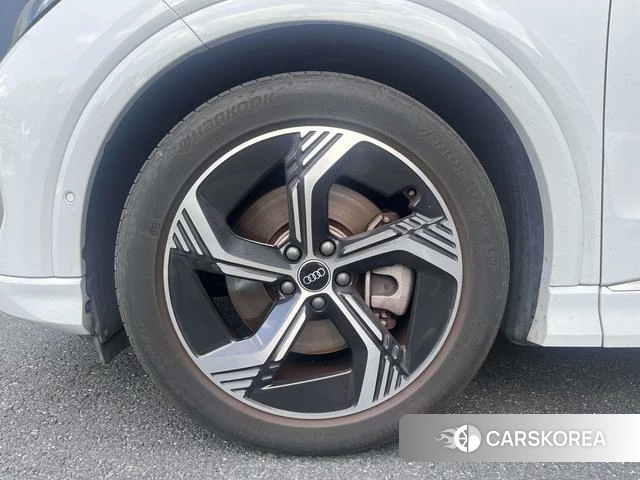 Audi Q4 e-tron id 4334903 из Китая 16