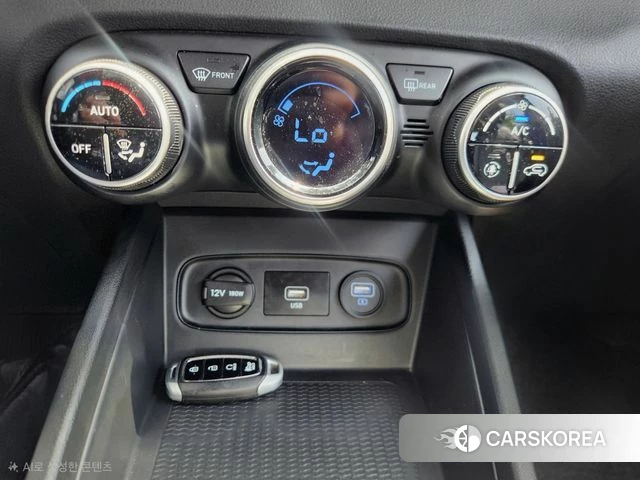 Hyundai Venue id 4310442 из Кореи 19