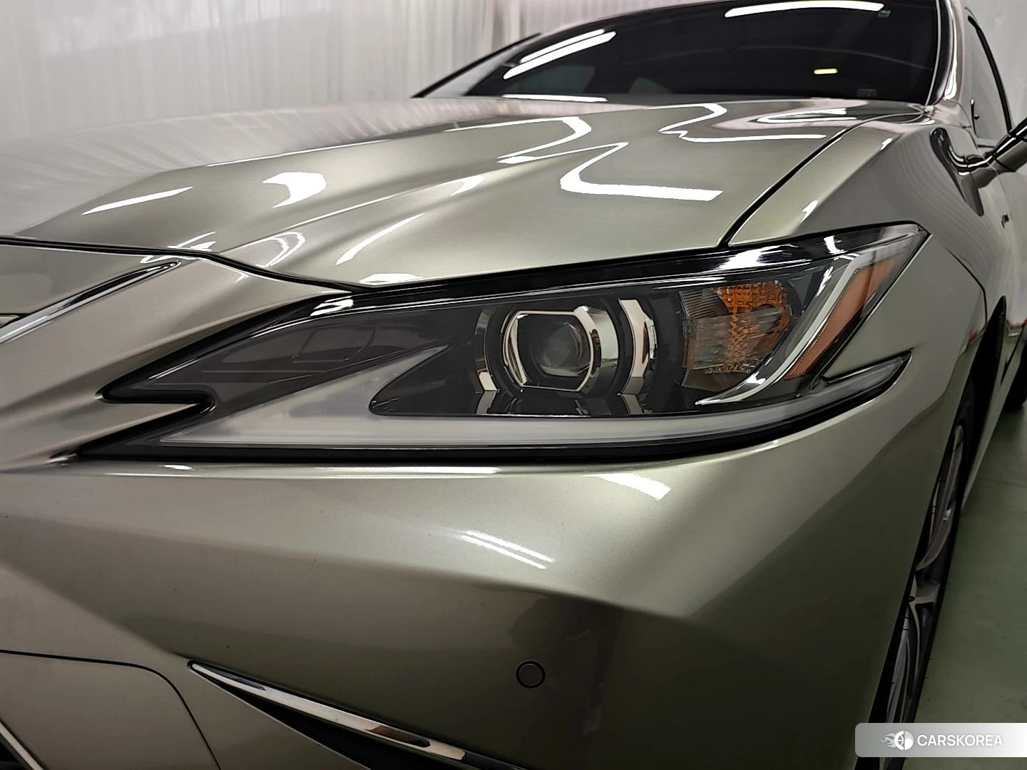 Lexus ES id 4454347 из Китая 20