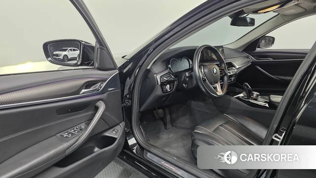 BMW 5 Series (G30) id 3801603 из Кореи 20