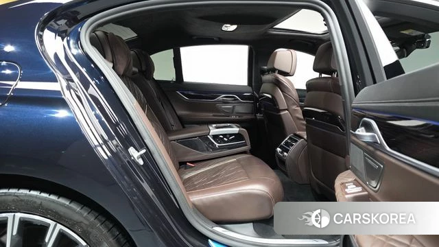 BMW 7 Series (G11) id 4619446 из Кореи 40