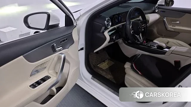 Mercedes-Benz A-Class W177 id 3514238 из Кореи 20