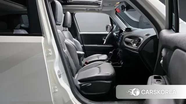 Jeep Renegade id 3771683 из Кореи 20