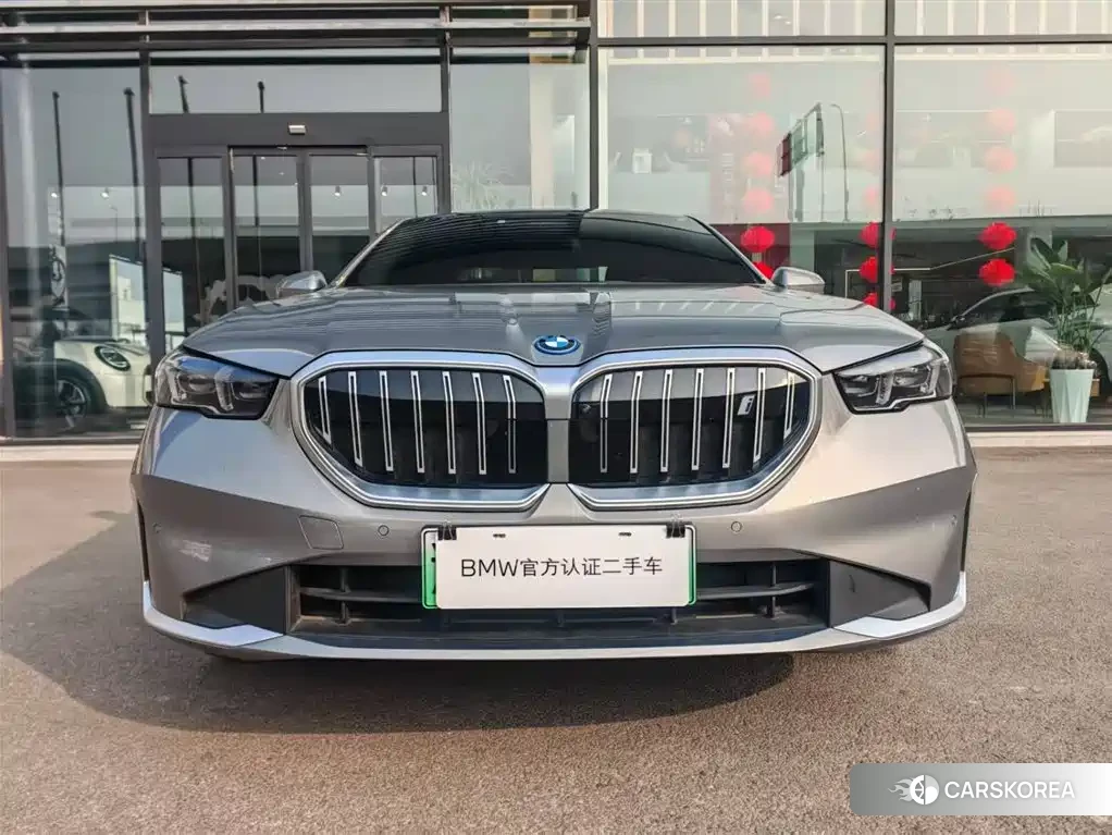 BMW i5 id 4539044 из Китая 15