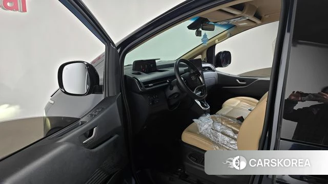 Hyundai Staria id 3833324 из Кореи 20