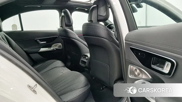 Mercedes-Benz E-Class W214 id 3590403 из Кореи 20