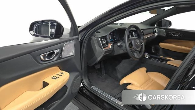 Volvo V60 Cross-Country 2nd Generation id 4395402 из Кореи 34