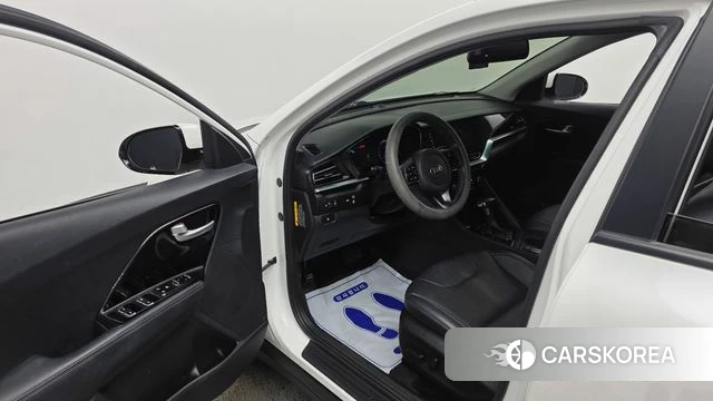 Kia The New Niro id 4397010 из Кореи 30