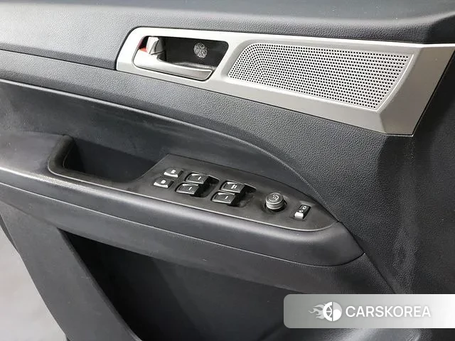 Ssangyong Rexton Sports id 3723486 из Кореи 20