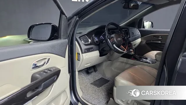 Kia The New Carnival id 3617139 из Кореи 20