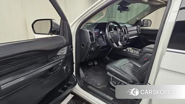 Ford Expeditation id 3389718 из Кореи 20