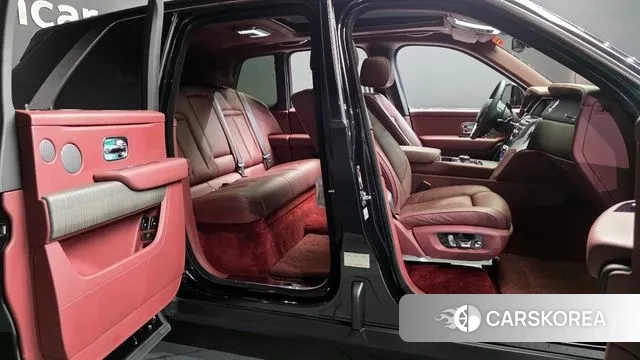 Rolls-Royce Cullinan id 3075049 из Кореи 20