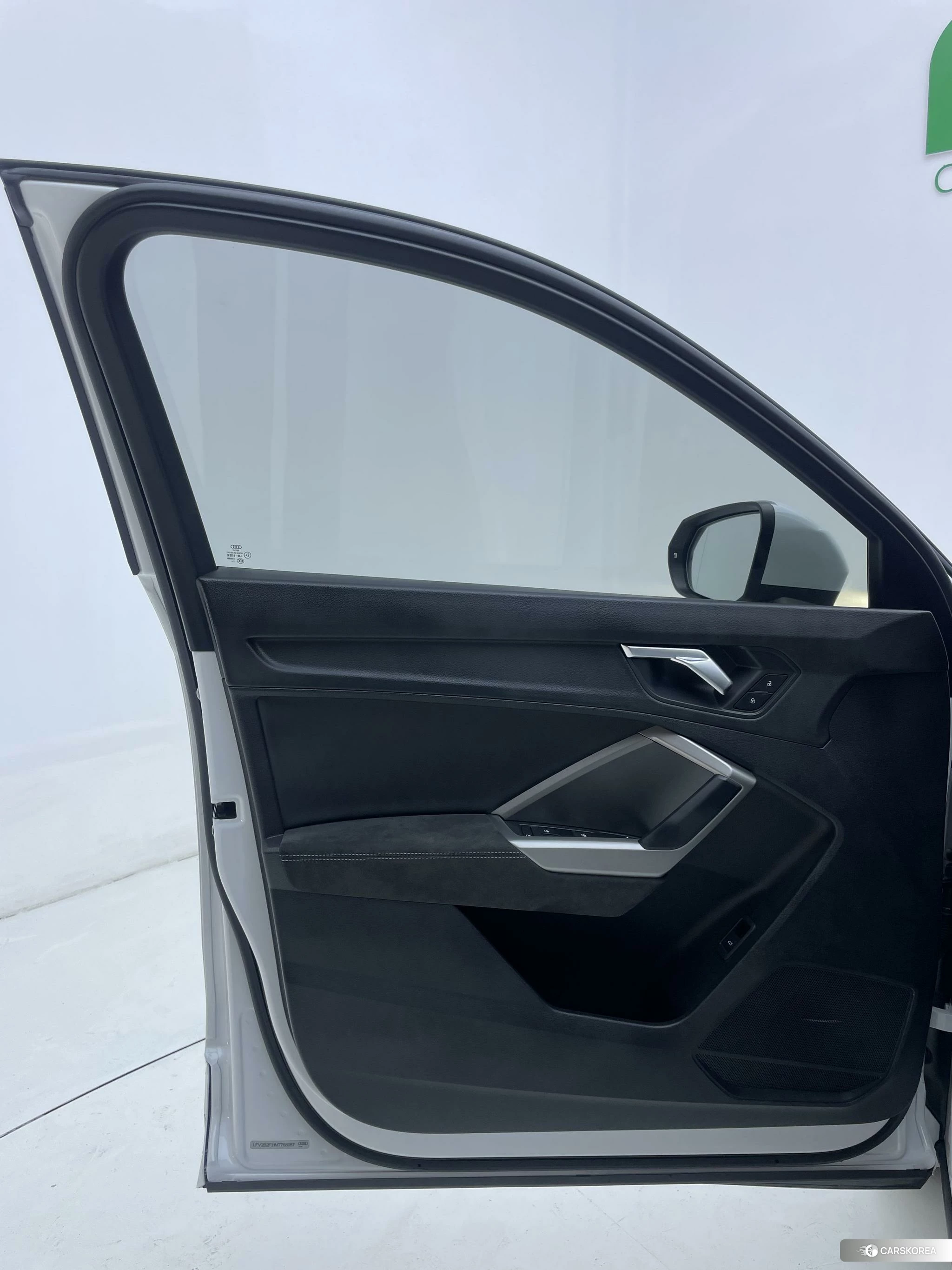 Audi Q3 id 4514057 из Китая 27