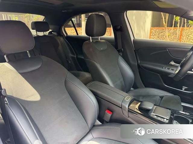 Mercedes-Benz Class A id 4275807 из Китая 19