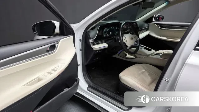 Hyundai The New Grandeur IG Hybrid id 3556053 из Кореи 20