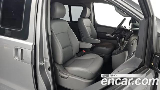 Hyundai The New Grand Starex id 2712434 из Кореи 20