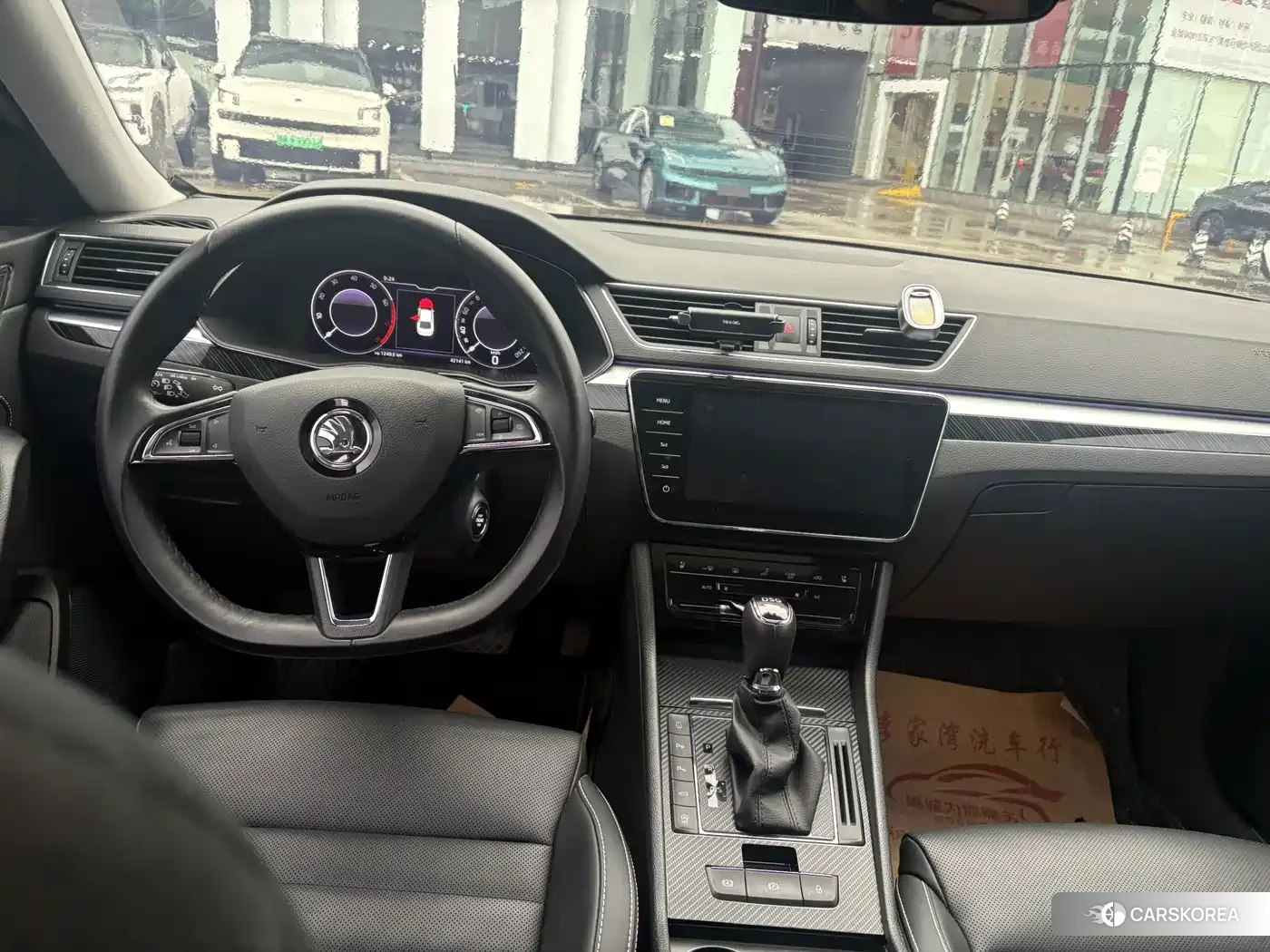 Skoda Superb id 4655163 из Китая 12