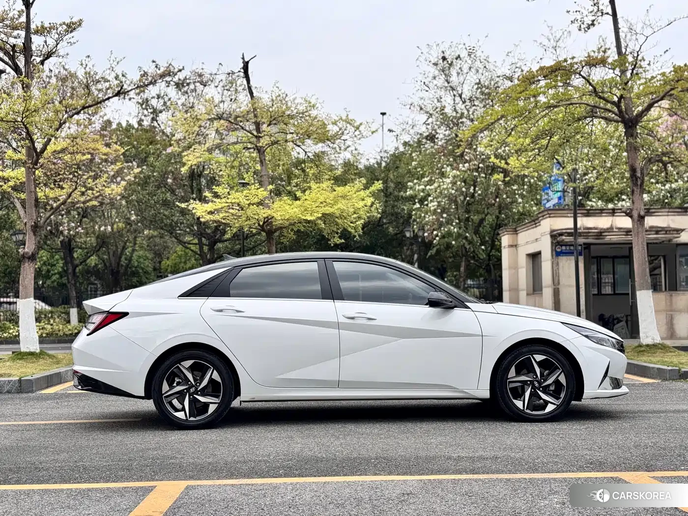 Hyundai Elantra id 4565183 из Китая 25
