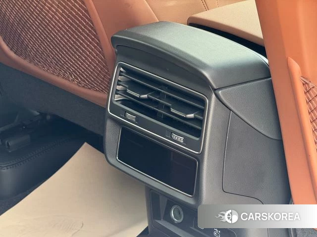 Audi Q8 id 4374611 из Китая 20
