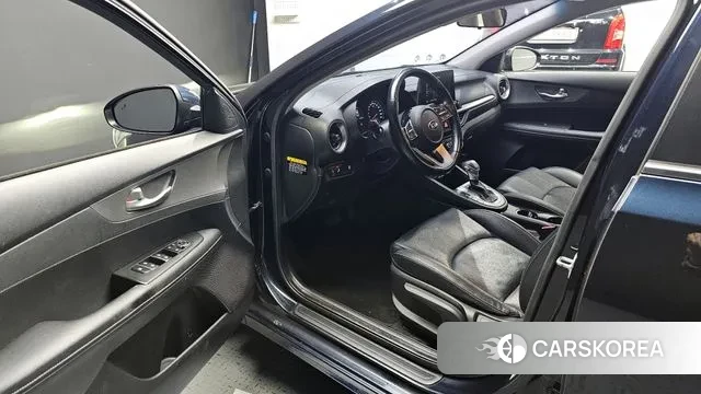 Kia Come New K3 id 3703861 из Кореи 20