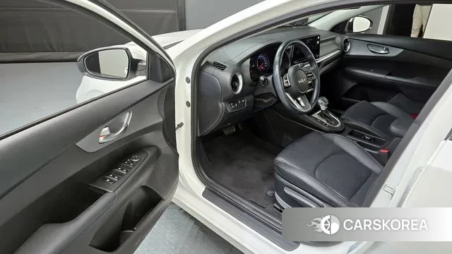 Kia The New K3 2nd generation id 3044019 из Кореи 20