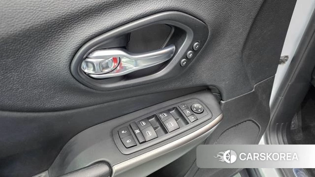 Jeep Cherokee (KL) id 3827972 из Кореи 20