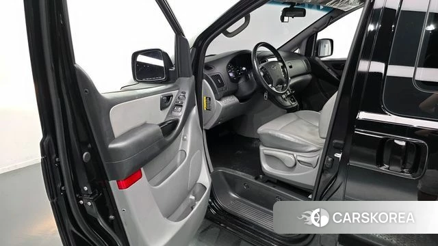 Hyundai The New Grand Starex id 4684263 из Кореи 20