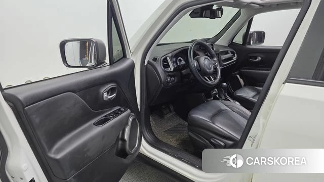 Jeep Renegade id 3866683 из Кореи 20