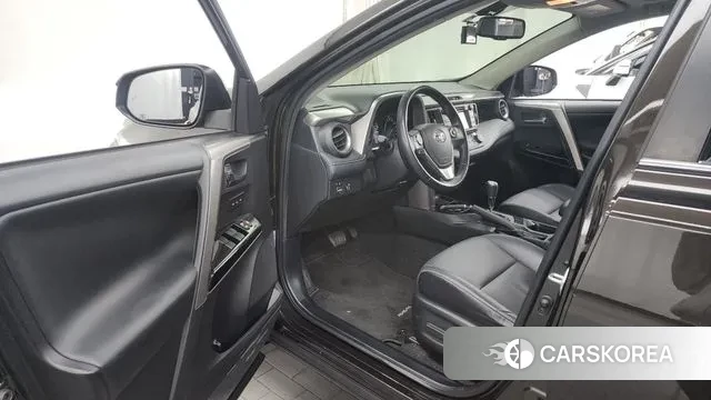 Toyota RAV4 id 3396822 из Кореи 20