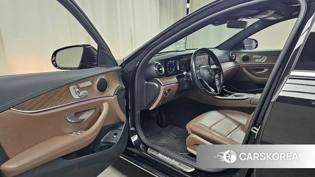 Mercedes-Benz E-Class W213 id 4445773 из Кореи 31