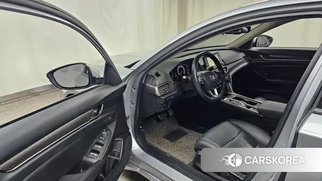 Honda Accord 10th Generation id 3324963 из Кореи 20