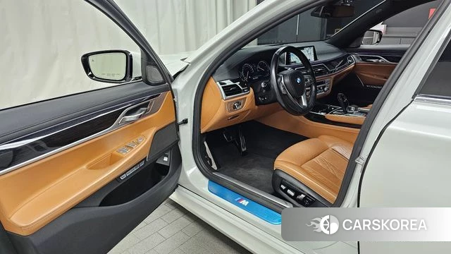 BMW 7 Series (G11) id 3861838 из Кореи 20