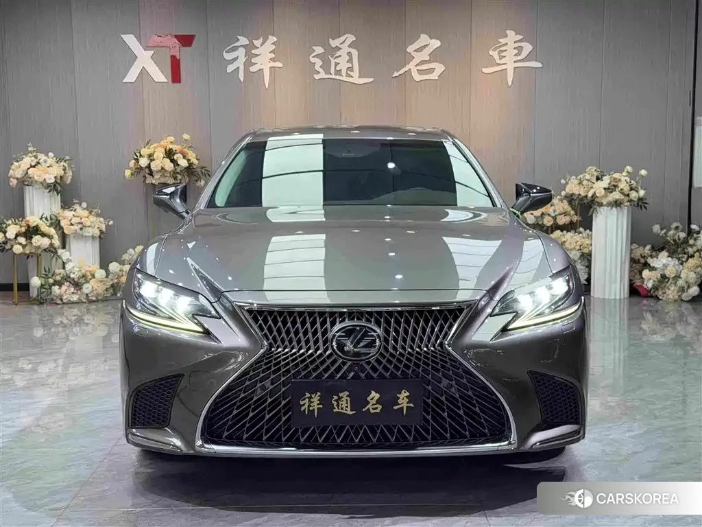 Lexus LS id 4654548 из Китая 24