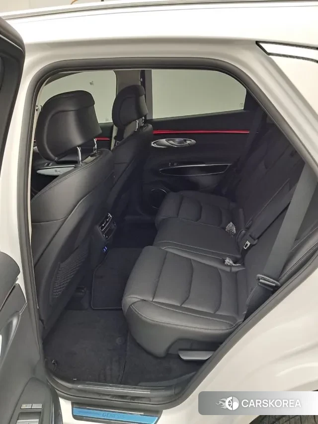 Genesis GV70 id 3757696 из Кореи 17