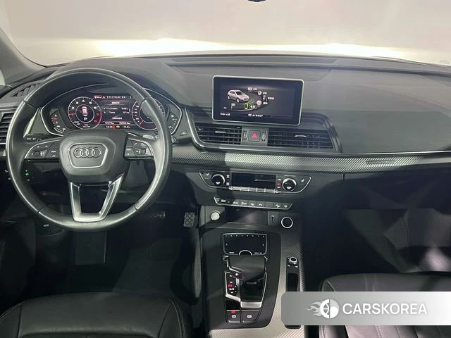 Audi Q5L id 4275844 из Китая 15