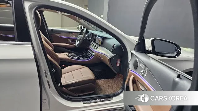 Mercedes-Benz E-Class W213 id 3608025 из Кореи 20