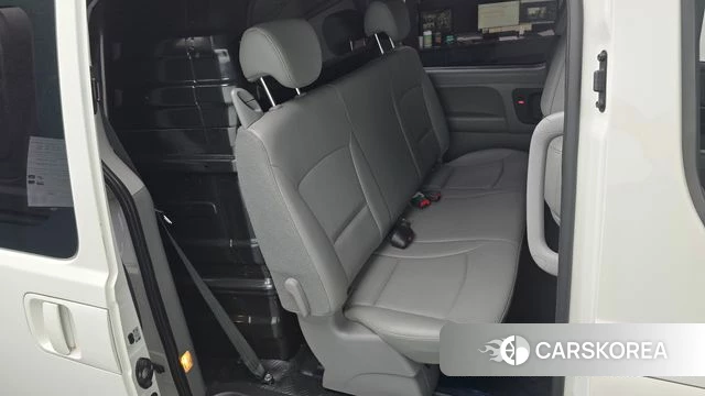 Hyundai The New Grand Starex id 4642297 из Кореи 28