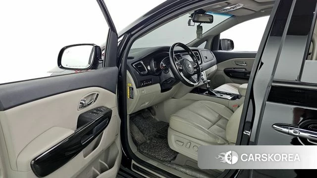 Kia The New Carnival id 4197008 из Кореи 36