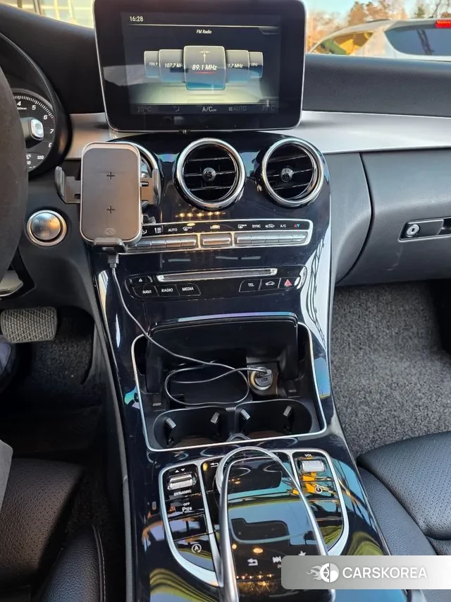 Mercedes-Benz C-Class W205 id 3480425 из Кореи 18