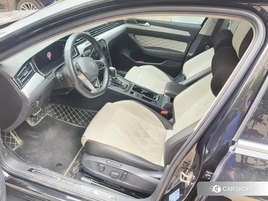 Volkswagen Magotan id 4685899 из Китая 16