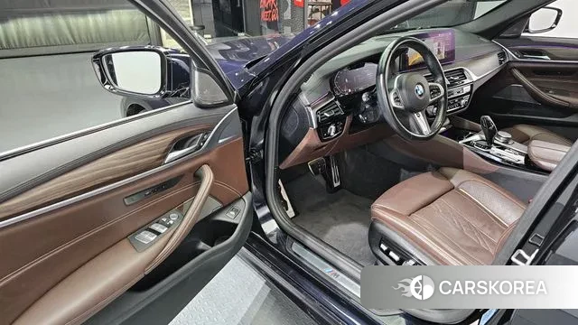 BMW 5 Series (G30) id 3307018 из Кореи 20