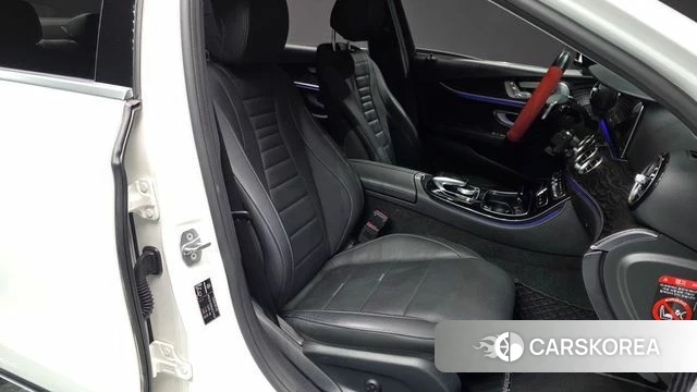 Mercedes-Benz E-Class W213 id 3796385 из Кореи 20
