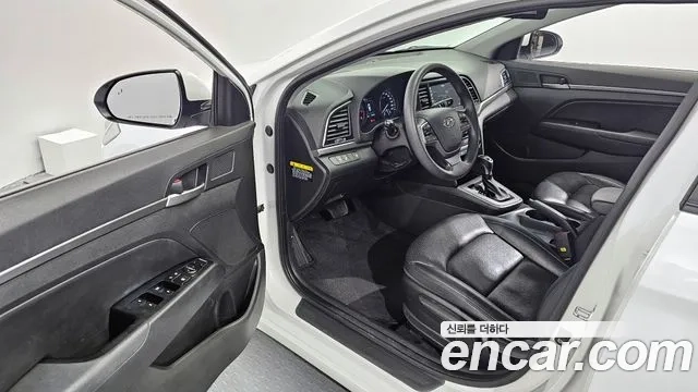 Hyundai Avante AD id 2908035 из Кореи 20