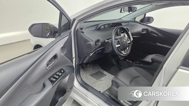 Toyota Prius 4th Generation id 4447651 из Кореи 34