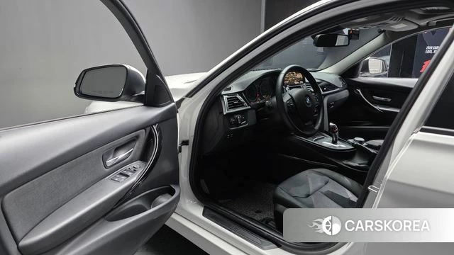 BMW 3 Series (F30) id 3880204 из Кореи 20