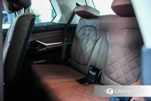 BMW X7 id 4275614 из Китая 13