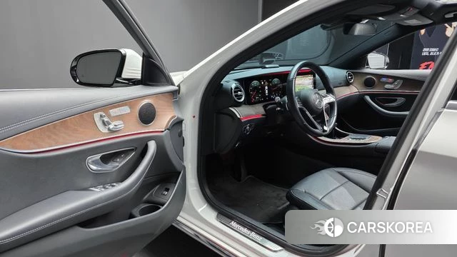 Mercedes-Benz E-Class W213 id 3819806 из Кореи 20